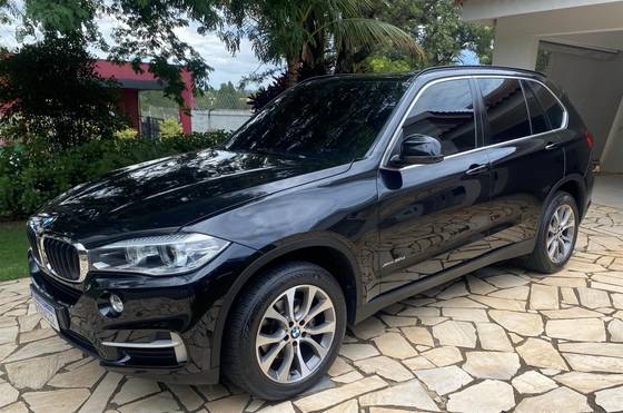 BMW X5 3.0 4X4 30D I6 TURBO DIESEL 4P AUTOMÁTICO BMW X5 3.0 4X4 30D I6 TURBO DIESEL 4P AUTOMÁTICO